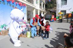 云南德宏芒市供电局走进平河小学圆梦“微心愿”