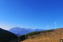 云南曲靖首个“8+3”风电场接网工程顺利投运